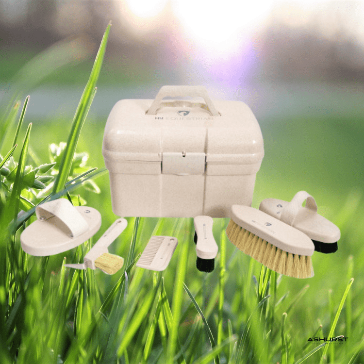 Horse Grooming - Ashurst Equestrian & Country