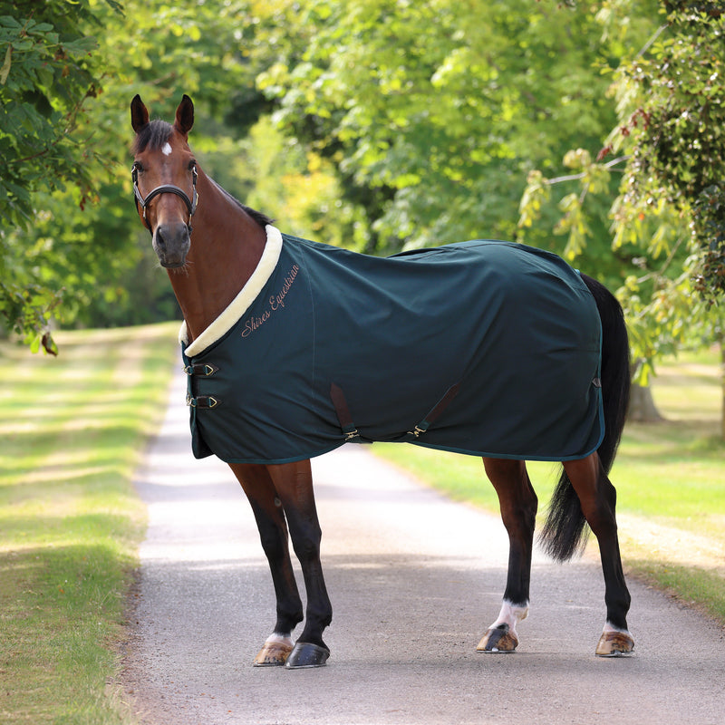 Load image into Gallery viewer, 10228 - Shires Deluxe Stable Sheet
