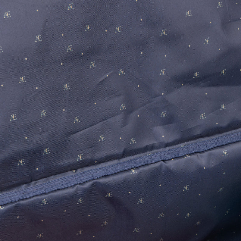 Load image into Gallery viewer, Aubrion Equestrian Holdall
