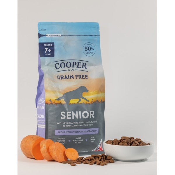 Load image into Gallery viewer, Cooper &amp; Co Senior Trout with Sweet Potato and Seaweed 10kg
