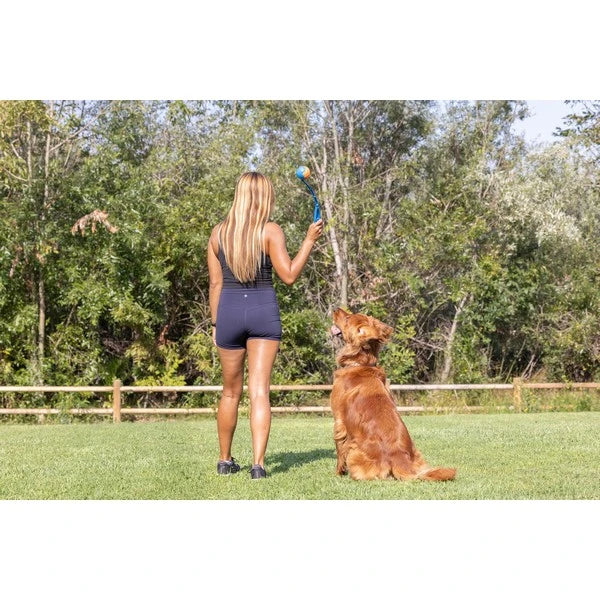 Load image into Gallery viewer, Chuckit! Sport 18 Ball Launcher Medium 46cm
