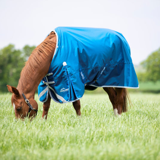 9354 - Shires Highlander Original 200 Turnout Rug - Ashurst Equestrian & Country