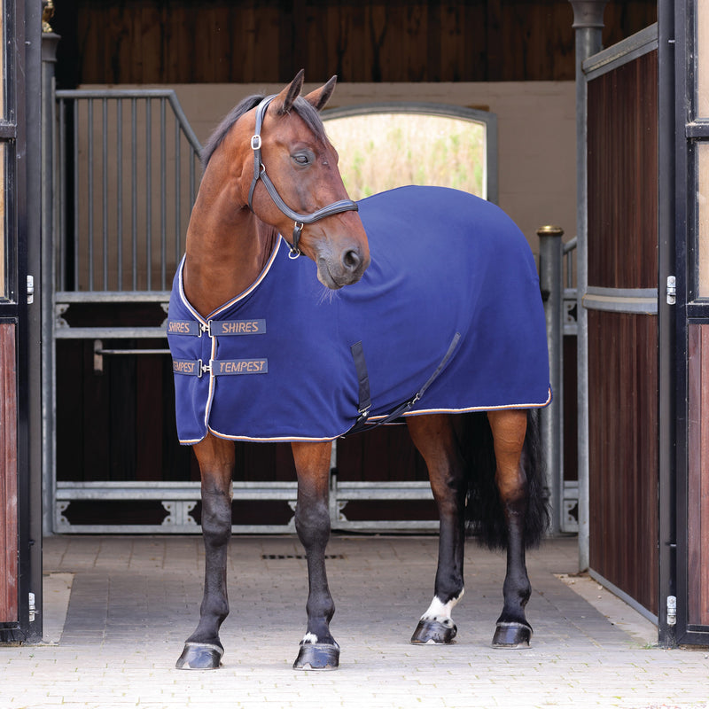 Load image into Gallery viewer, 9450 - Shires Tempest Original Fleece Rug
