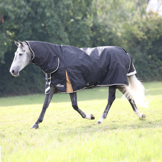 9765 - Shires Highlander Plus 200 Combo Turnout Rug
