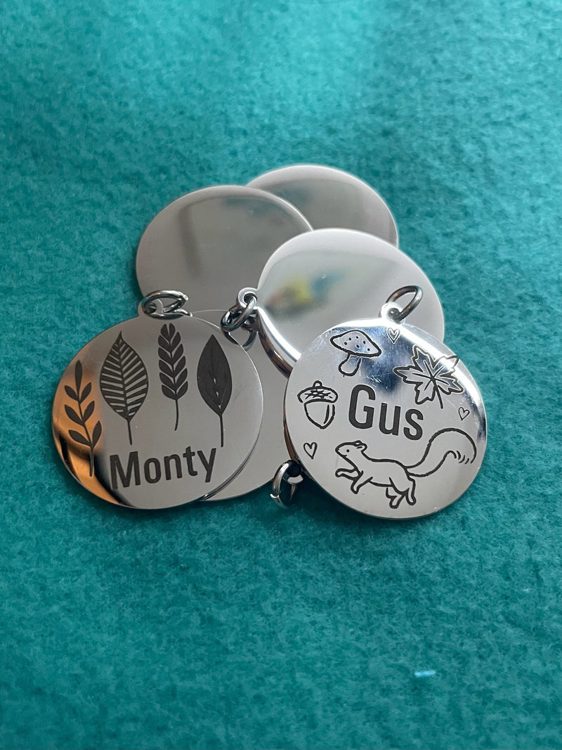 Load image into Gallery viewer, Engraved Dog Tags - Round
