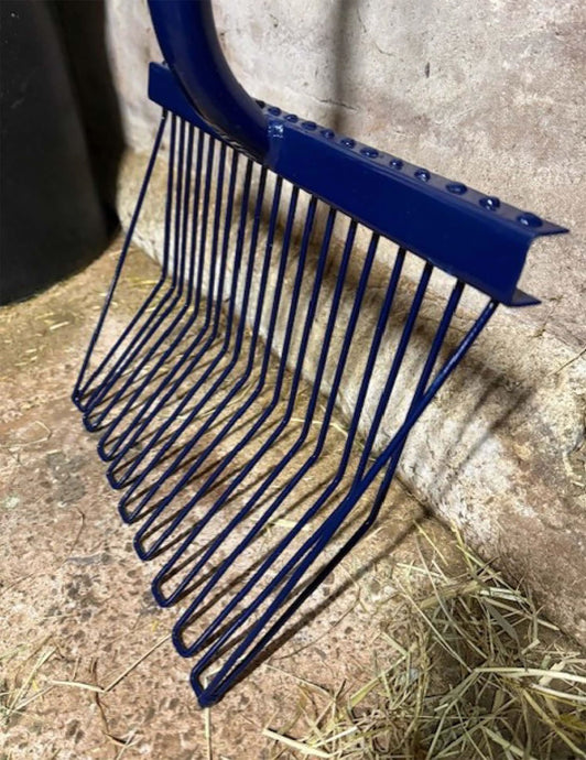Fynalite Rubber Matting Fork Long Aluminium Handle