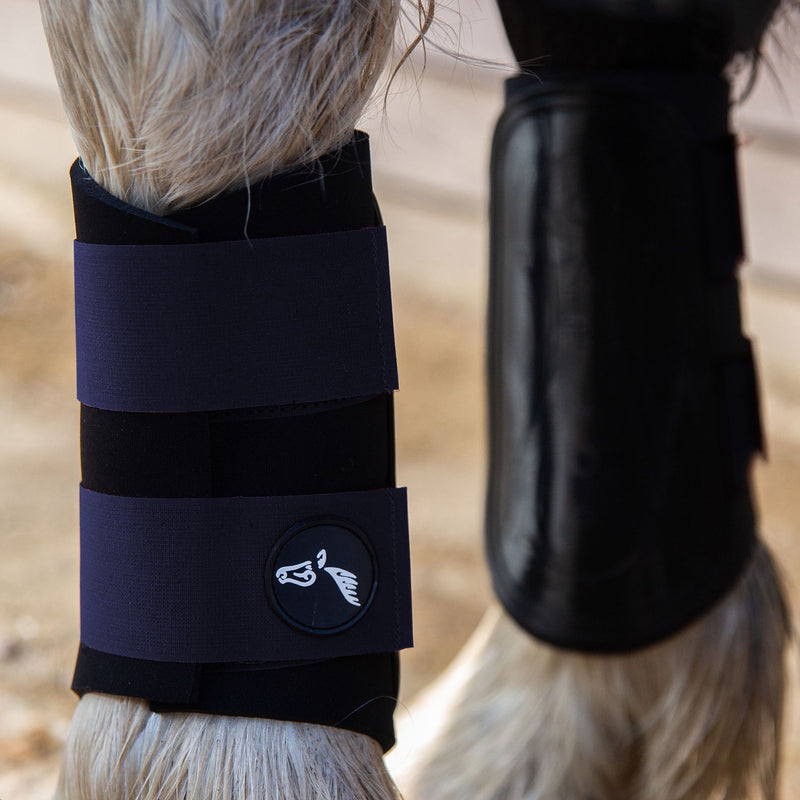 Load image into Gallery viewer, Gallop Gp Brushing Boots Navy
