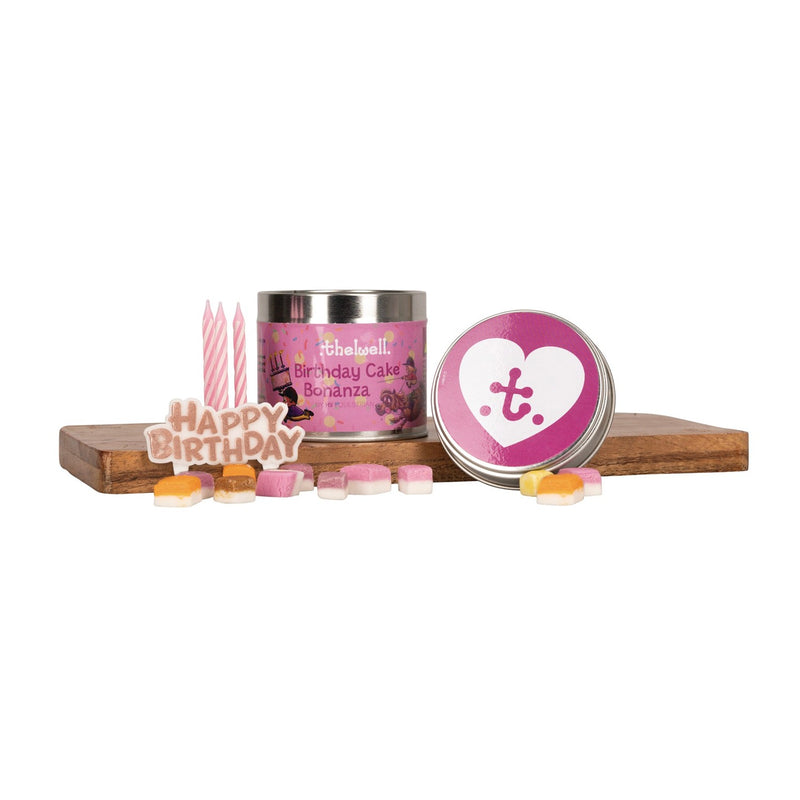 Load image into Gallery viewer, Hy Equestrian Thelwell Candle
