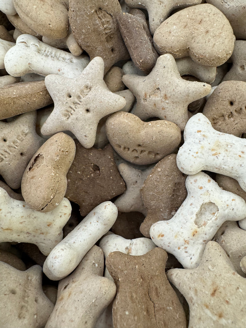 Load image into Gallery viewer, Pick'n'Mix Gravy Bones/Winalot Shapes/Markies in Resealable Tub
