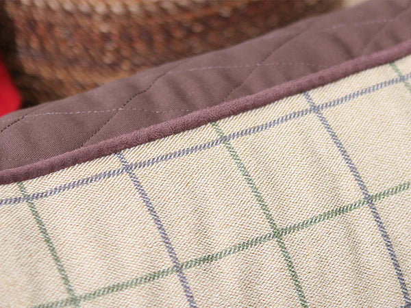 Load image into Gallery viewer, Country Orthopaedic Walled Dog Bed - Chestnut Brown
