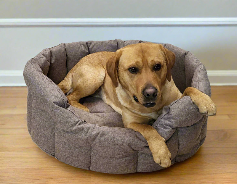 Load image into Gallery viewer, P&amp;L Country Dog Tough Heavy Duty Oval High Sided Waterproof Dog Beds.
