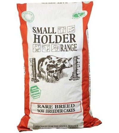 A & P Rare Breed Sow Breeder Cakes 20kg - Ashurst Equestrian & Country