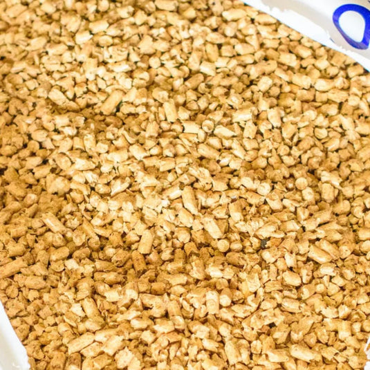 Aquamax Premium Animal Bedding 18.1kg New Size - Ashurst Equestrian & Country