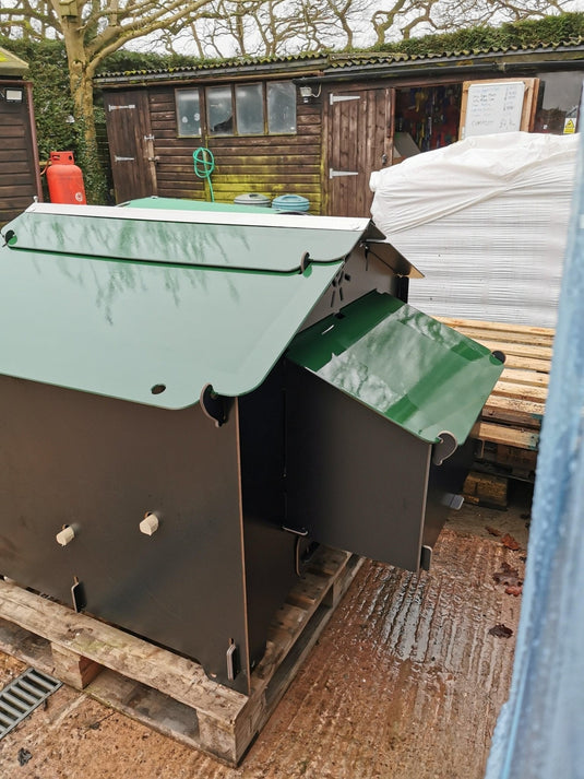 Easicoop Chalet L - HPL Chicken coop up to 10 large Birds (Black) - Ashurst Equestrian & Country
