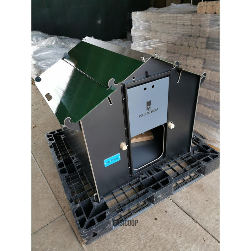 Load image into Gallery viewer, Easicoop Eco HPL chicken coop 6 birds (Black) - Ashurst Equestrian &amp; Country
