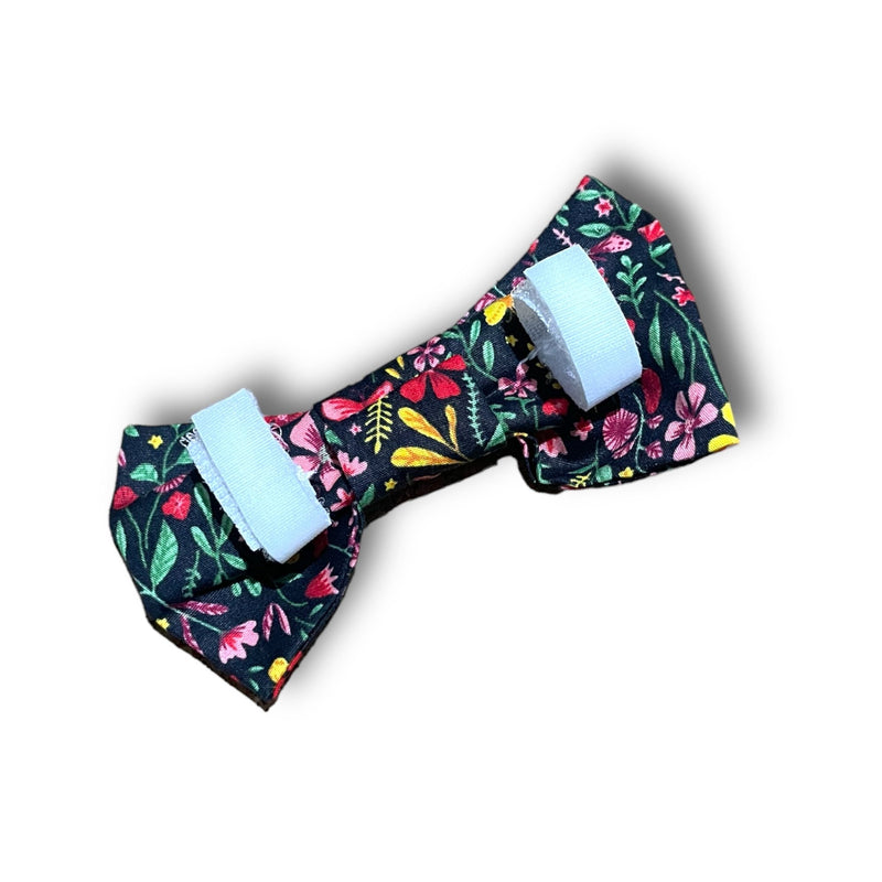 Load image into Gallery viewer, Floral Bow Tie - Collar Attachment - Ashurst Equestrian &amp; Country
