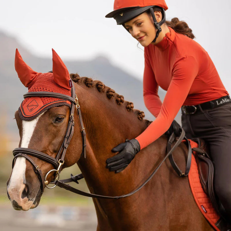 Load image into Gallery viewer, Le Mieux Classic Fly Hood
