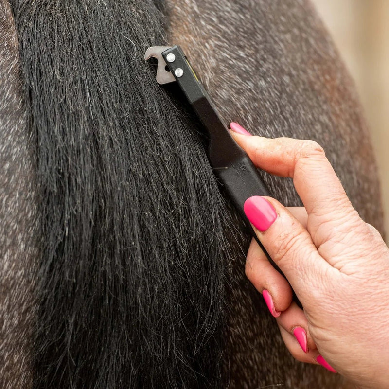 Load image into Gallery viewer, KM Elite Smart Tails Standard Medium - Ashurst Equestrian &amp; Country
