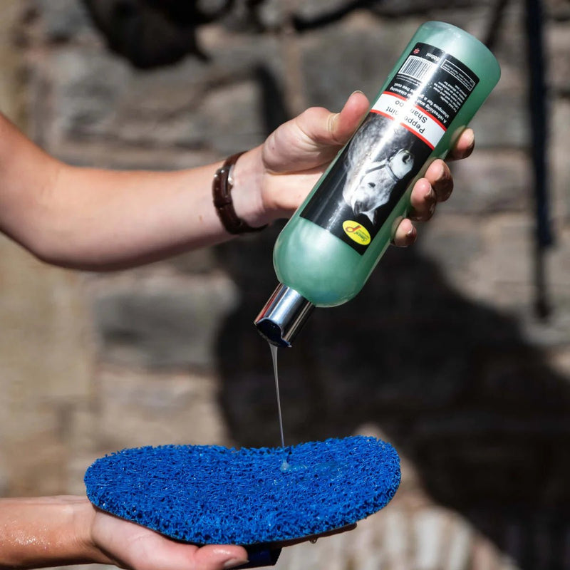 Load image into Gallery viewer, KM Elite Super Groomer Deluxe - Ashurst Equestrian &amp; Country

