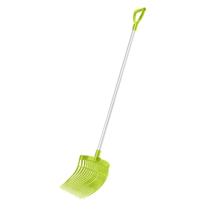 Load image into Gallery viewer, KM Elite Ultimate Shavings Fork - Ashurst Equestrian &amp; Country
