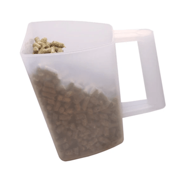 KM Elite V-Plast Feed Scoop 2L - Ashurst Equestrian & Country