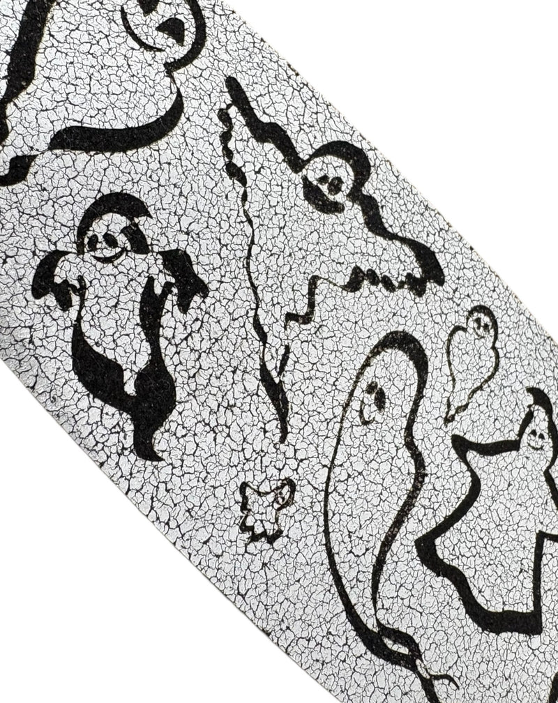 Load image into Gallery viewer, Leather Collar - HALLOWEEN - Ghosties - Ashurst Equestrian &amp; Country
