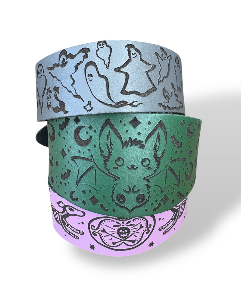 Load image into Gallery viewer, Leather Collar - HALLOWEEN - Ghosties - Ashurst Equestrian &amp; Country
