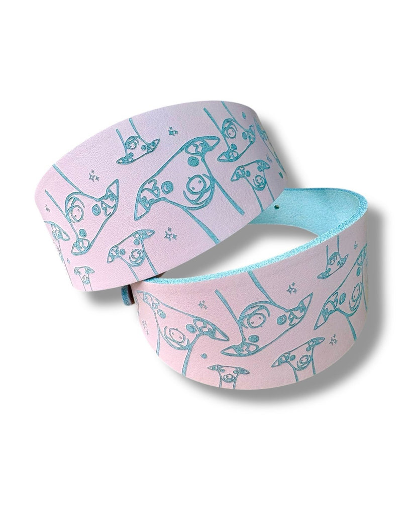 Load image into Gallery viewer, Leather Collar - Hounds - Ashurst Equestrian &amp; Country
