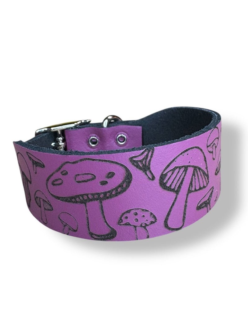 Load image into Gallery viewer, Leather Collar - Mushroom - Ashurst Equestrian &amp; Country
