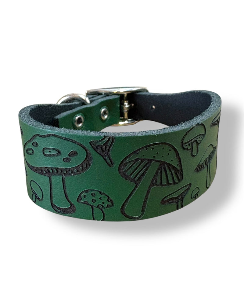 Load image into Gallery viewer, Leather Collar - Mushroom - Ashurst Equestrian &amp; Country
