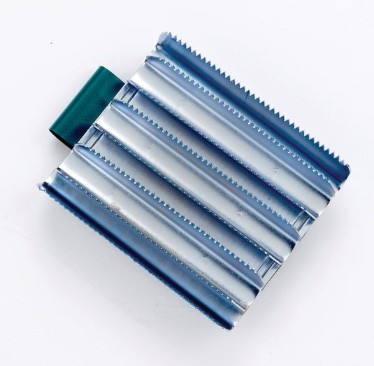 Lincoln Military Metal Curry Comb - Ashurst Equestrian & Country
