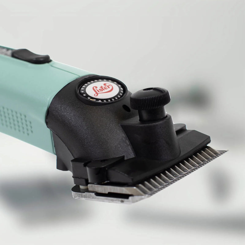 Load image into Gallery viewer, Lister Star Equine Clipper Kit - Ashurst Equestrian &amp; Country
