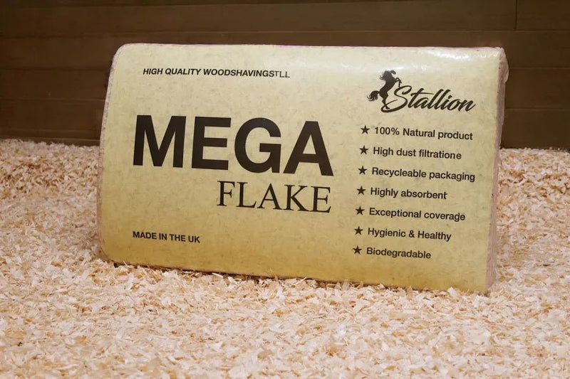 Load image into Gallery viewer, MegaFlake Woodshavings 25kg - Ashurst Equestrian &amp; Country
