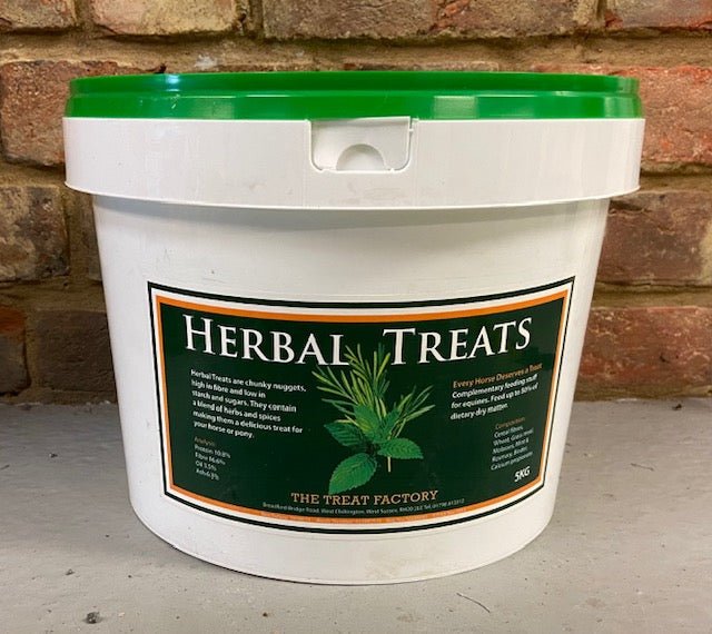 Load image into Gallery viewer, Omega Equine Herbal Treats - Ashurst Equestrian &amp; Country
