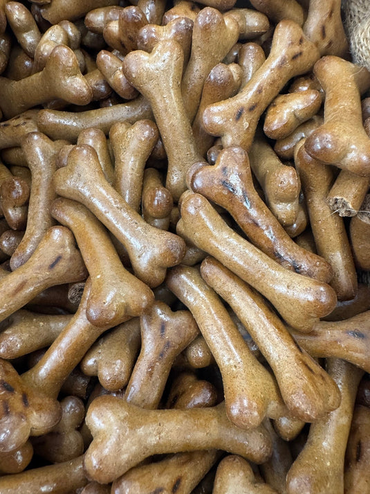Pick'n'Mix Gravy Bones/Winalot Shapes/Markies in Resealable Tub - Ashurst Equestrian & Country