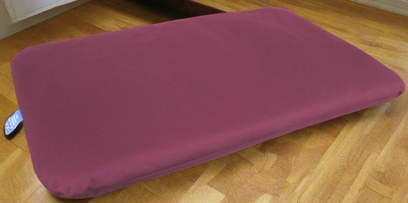 Load image into Gallery viewer, P&amp;L Country Dog Heavy Duty Waterproof Duvet Dog Beds. - Ashurst Equestrian &amp; Country
