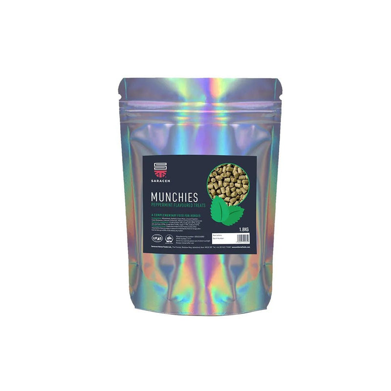 Load image into Gallery viewer, Saracen Munchies 1.8kg Pouch - Ashurst Equestrian &amp; Country
