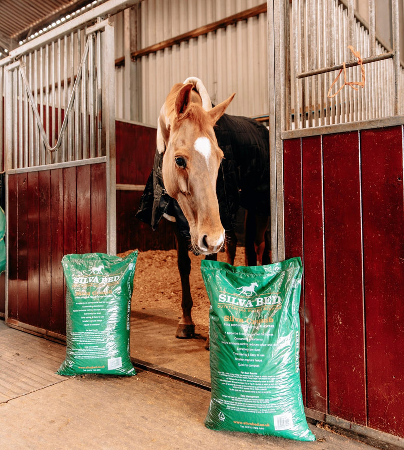 Load image into Gallery viewer, Silva Crumbs Bedding 18kg - Ashurst Equestrian &amp; Country
