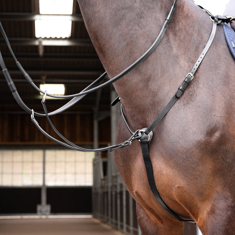 Load image into Gallery viewer, Velociti GARA Hunt Weight Breastplate - Ashurst Equestrian &amp; Country
