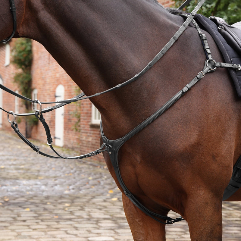 Load image into Gallery viewer, Velociti LUSSO Opus Close Contact Breastplate - Ashurst Equestrian &amp; Country
