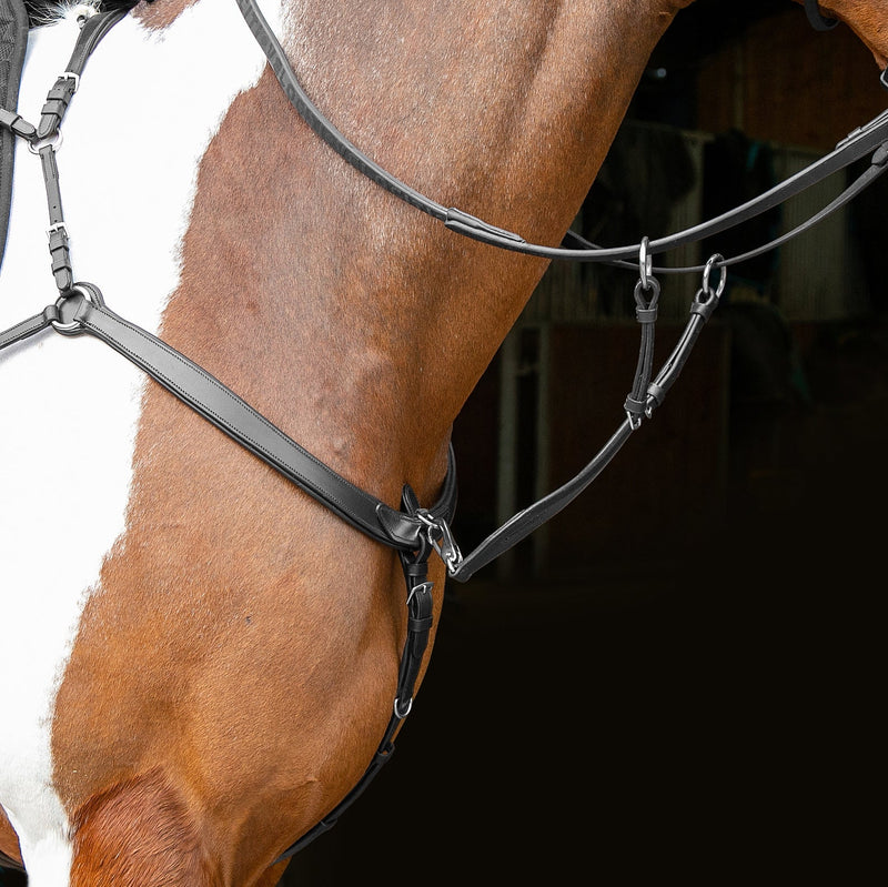 Load image into Gallery viewer, Velociti RAPIDA Ergonomic Breastplate - Ashurst Equestrian &amp; Country
