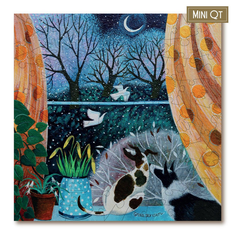 Load image into Gallery viewer, Watching Snowfall MINI QT - Ashurst Equestrian &amp; Country
